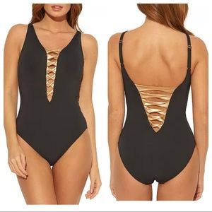 Bleu Rod Beattie Twisted-Front One-Piece Swimsuit